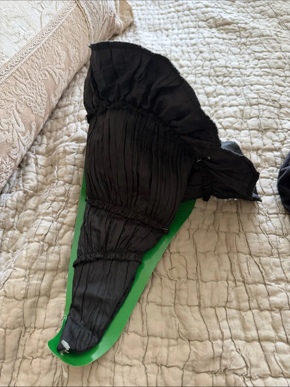 Wicked black cape Textured Long-Sleeve witches  costume  hat dress sz 4-6x new